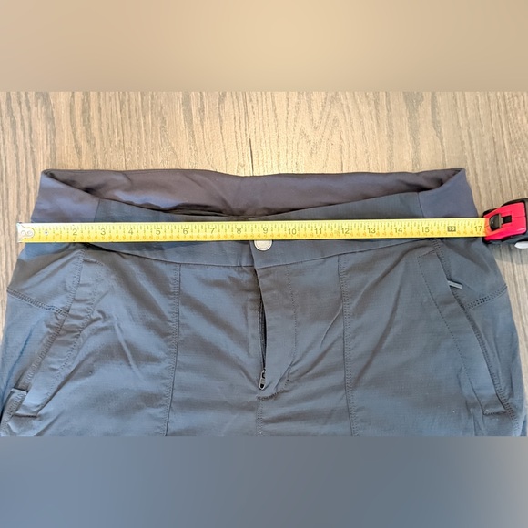 Athleta Trekkie Pant 2.0 Flint Gray Size 14 - Picture 3 of 8